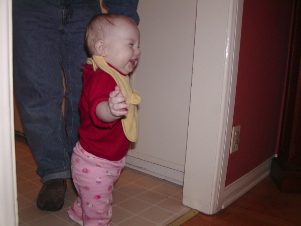 Kaitlyn walking profile giggle